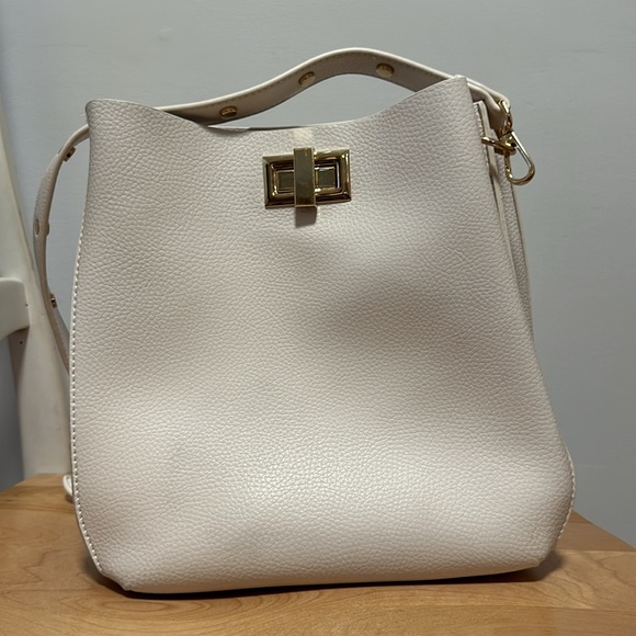 Lulus white and gold purse - Picture 2 of 4